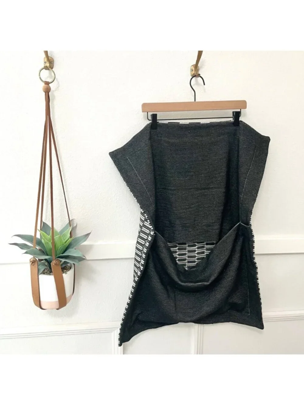 Room & Board Set of 2 Black and White Midcentury Modern Pillowcases